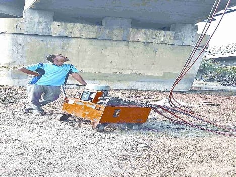 awahar bridge will be closed for two days, three hours